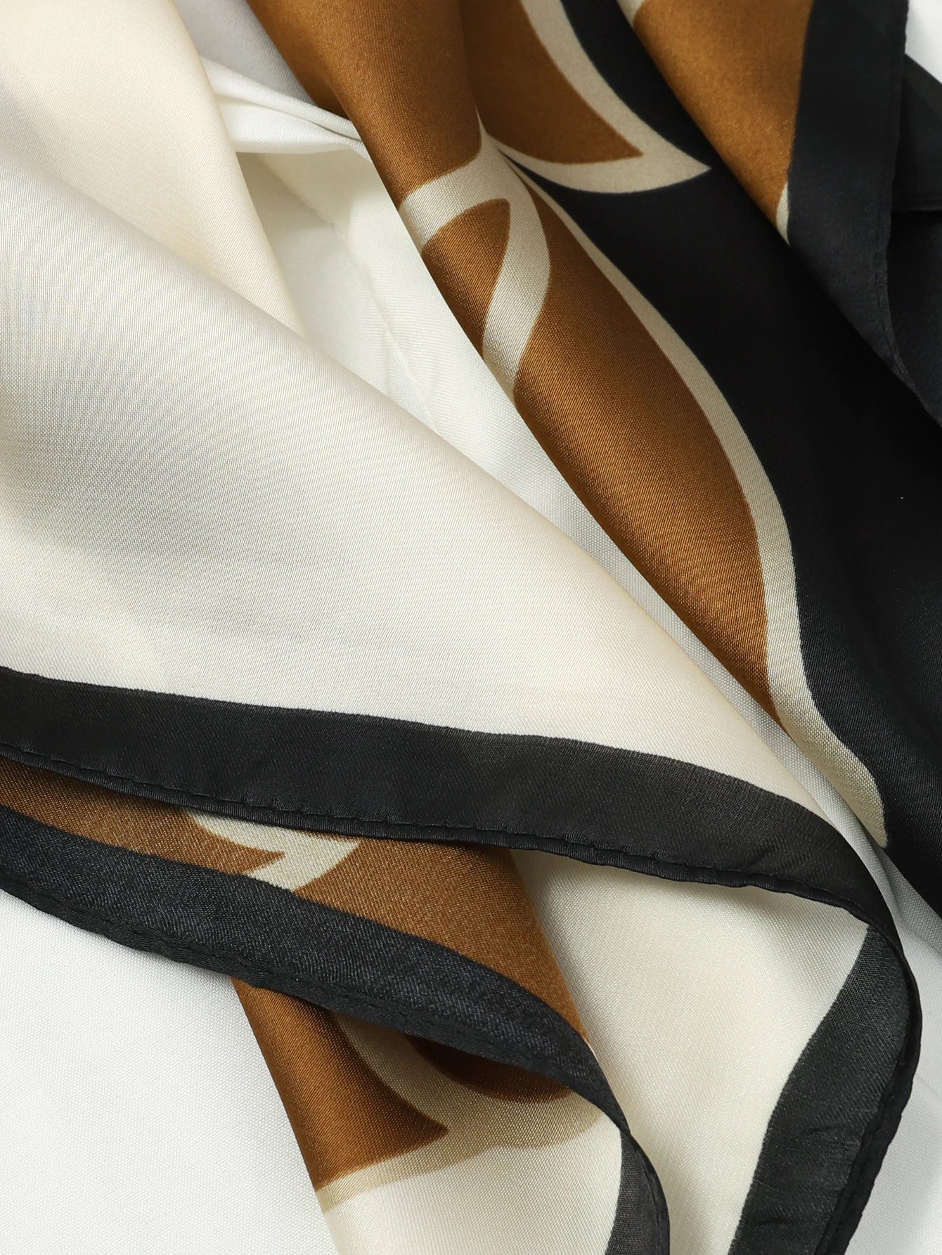 RUNMEIFA Luxury Silk Square Scarf