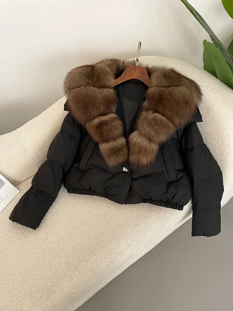 Luxury Women's Short Puffer Jacket with Natural Fox Fur Collar