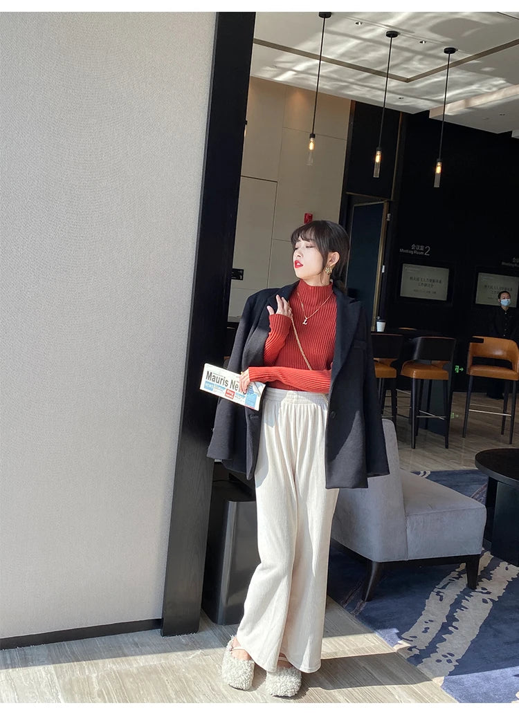 Women's Classic Turtleneck Sweater