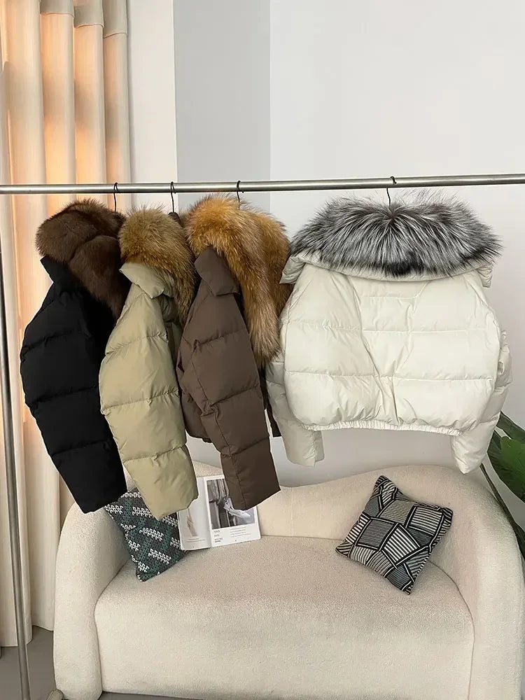 Luxury Women's Short Puffer Jacket with Natural Fox Fur Collar