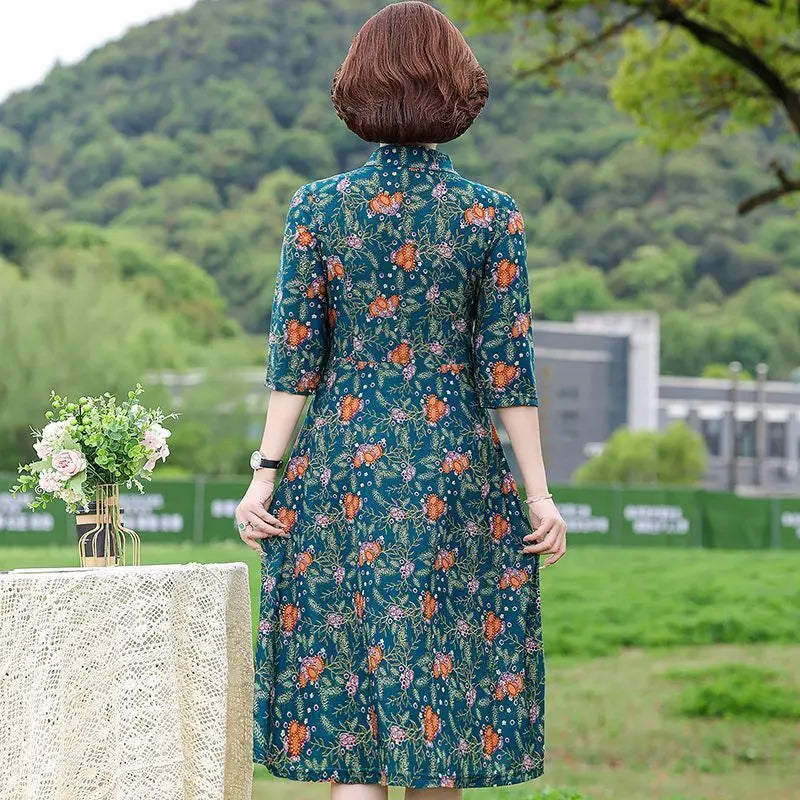 Mom's Temperament Floral Dress High-end Middle-aged and Elderly Women's Western-style Look Slim and Long Over the Knee Skirt