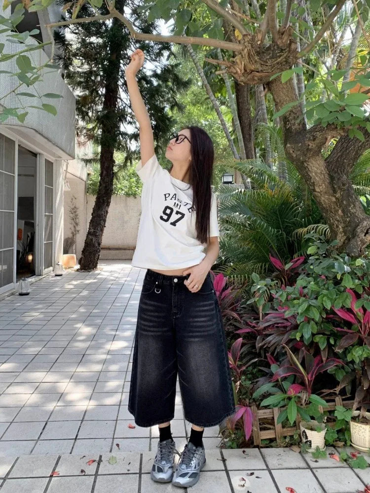 Y2K High-Waisted Black Denim Shorts