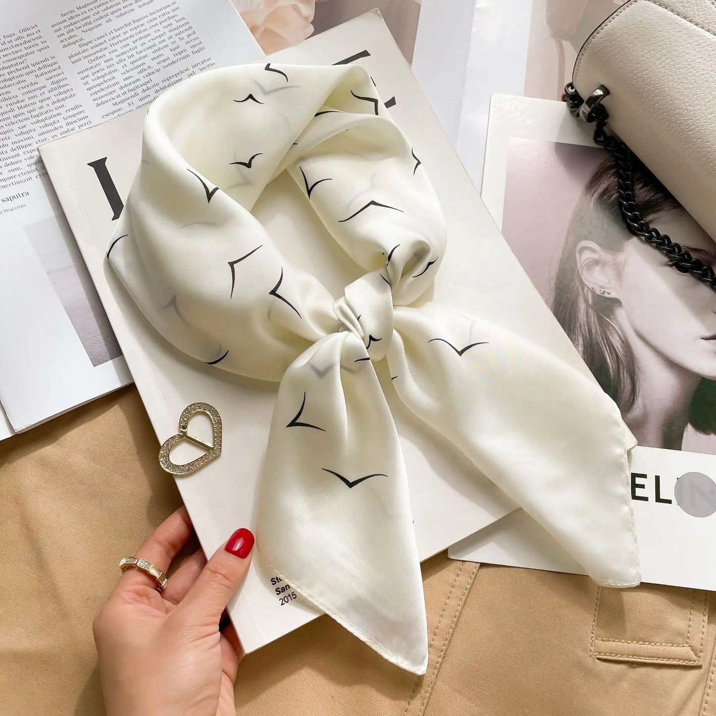 RUNMEIFA Luxury Silk Square Scarf