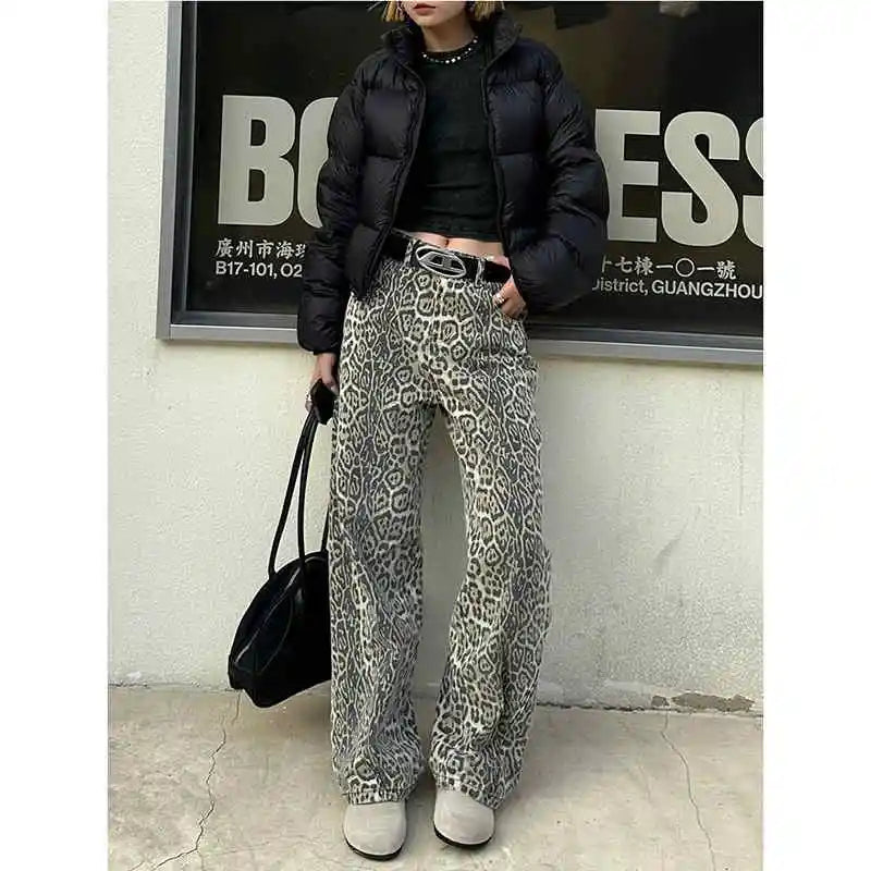 High-Waist Vintage Leopard Print Denim Jeans