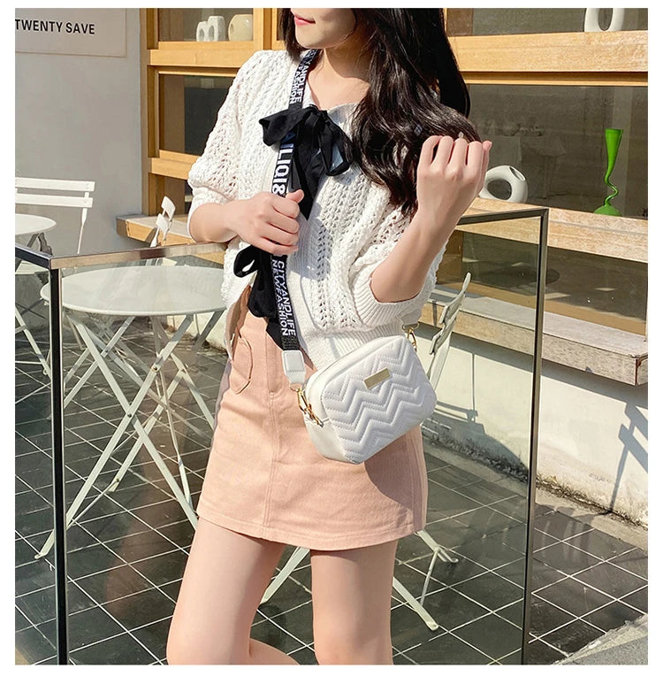 Elegant Wave-Embroidered Crossbody Bag