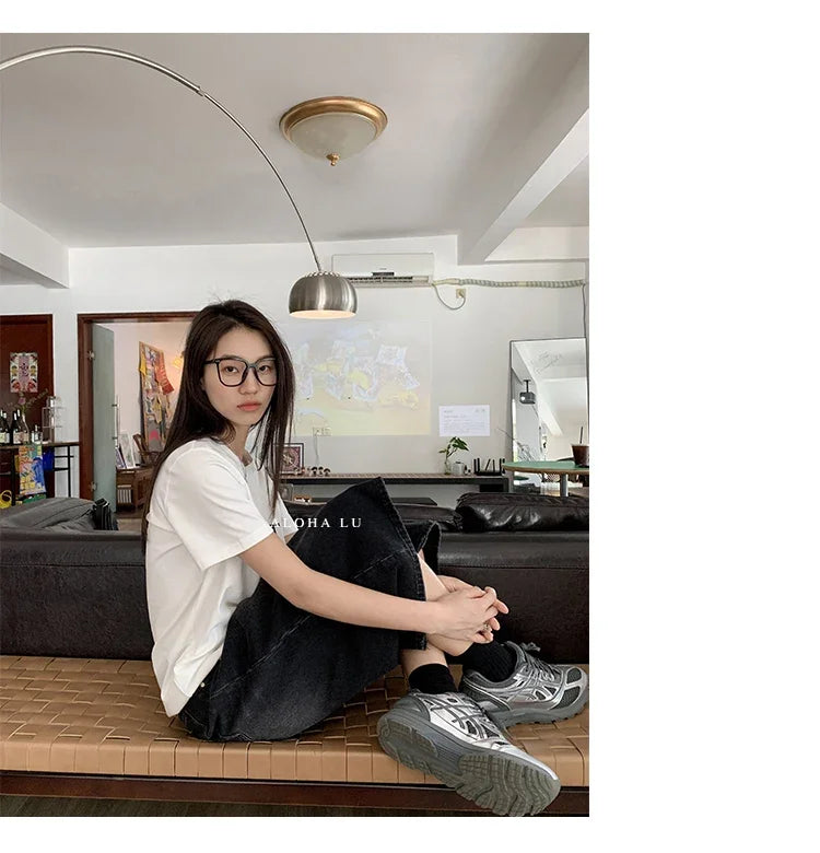 Y2K High-Waisted Black Denim Shorts