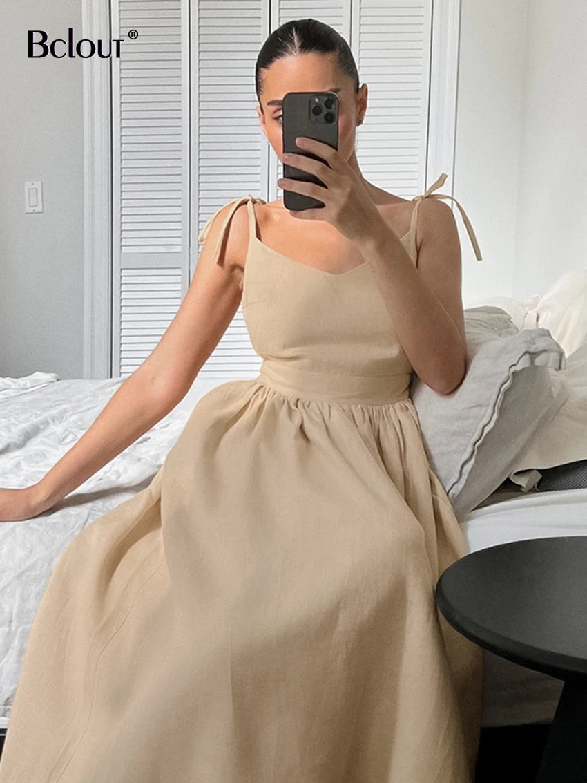 Elegant Lace-Up A-Line Dress with Pockets