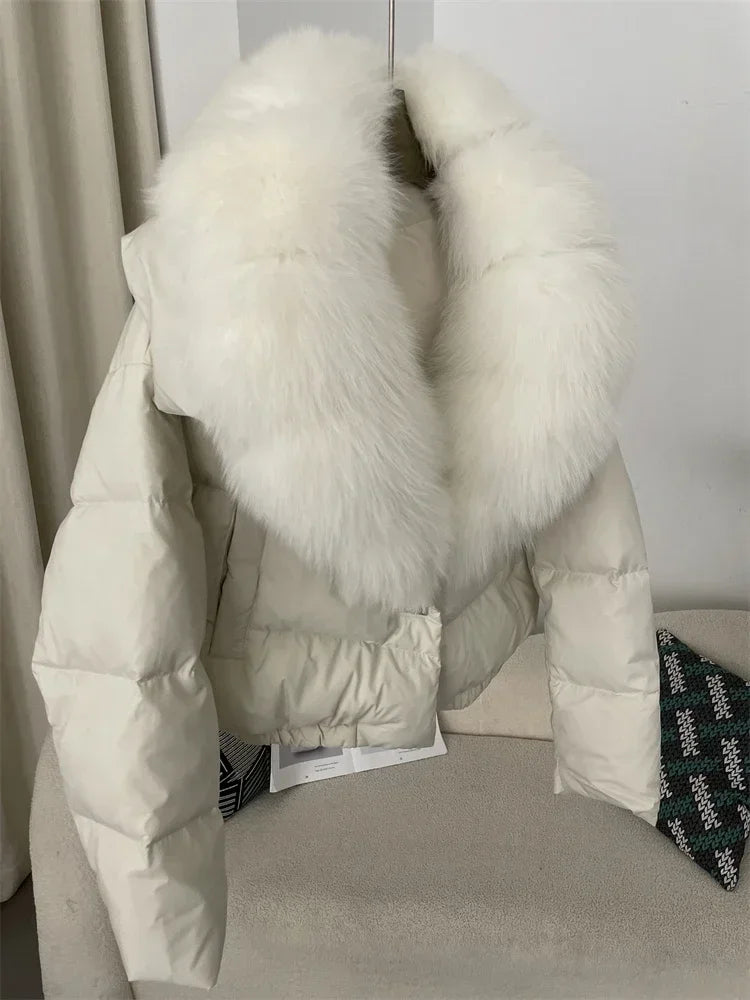 Luxury Women's Short Puffer Jacket with Natural Fox Fur Collar