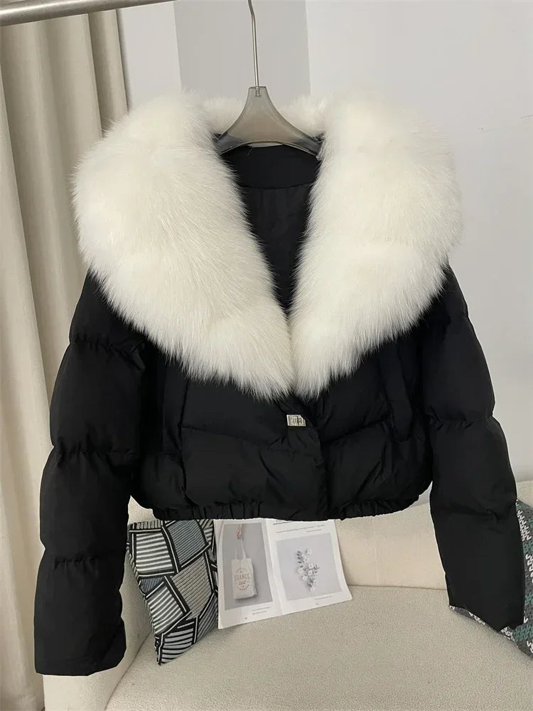 Luxury Women's Short Puffer Jacket with Natural Fox Fur Collar