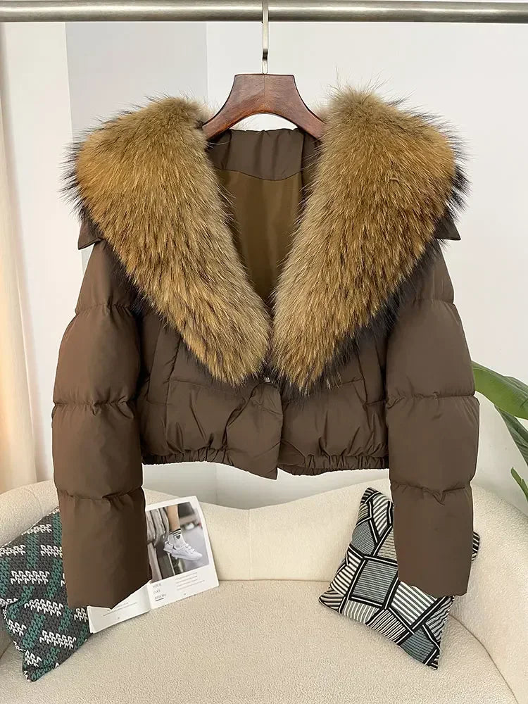 Luxury Women's Short Puffer Jacket with Natural Fox Fur Collar