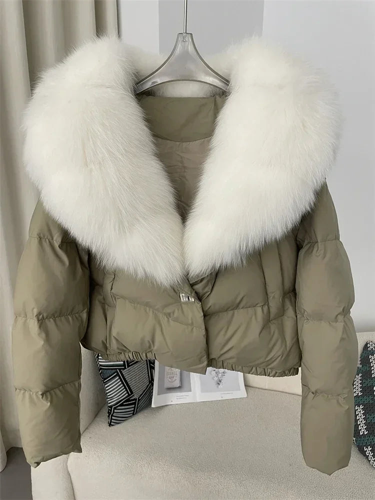 Luxury Women's Short Puffer Jacket with Natural Fox Fur Collar