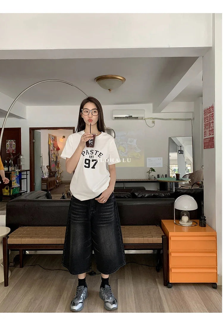 Y2K High-Waisted Black Denim Shorts