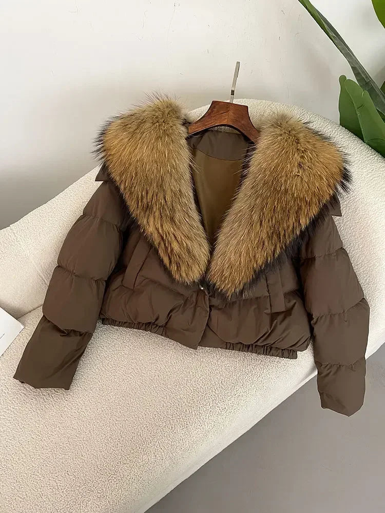 Luxury Women's Short Puffer Jacket with Natural Fox Fur Collar