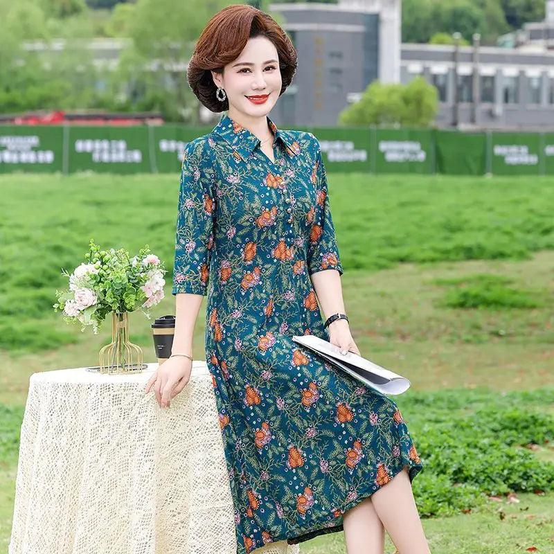 Mom's Temperament Floral Dress High-end Middle-aged and Elderly Women's Western-style Look Slim and Long Over the Knee Skirt