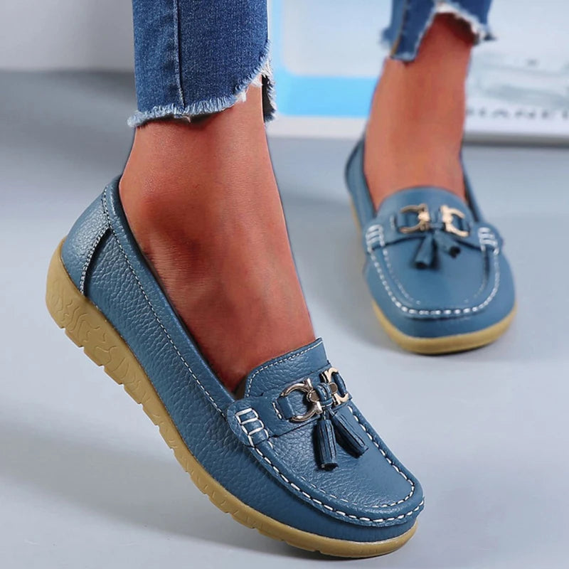 Genuine Leather Women Flats Fashion Casual Women Shoe Moccasins Shoes Woman Slip On Flat Shoes Black Ladies Shoes Plus Size
